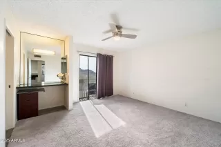 Photo #6: 6800436 Listing