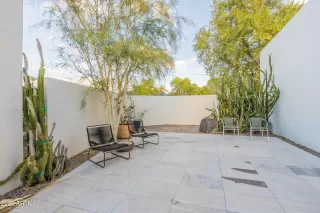 Photo #4: 6800471 Listing