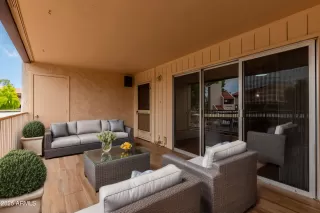 Photo #5: 6800516 Listing