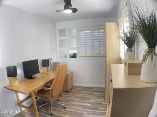 Photo #6: 6800636 Listing