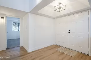 Photo #2: 6800715 Listing 