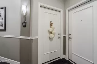 Photo #1: 6800929 Listing 