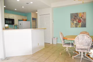 Photo #4: 6801272 Listing 