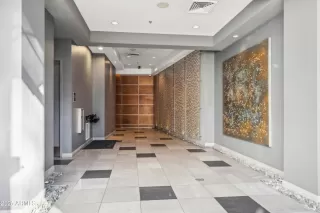 Photo #6: 6801322 Listing