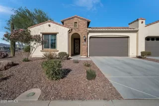 Photo #1: 6801367 Listing 