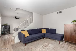 Photo #4: 6801505 Listing