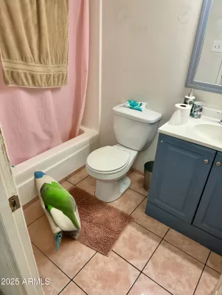 Photo #6: 6801522 Listing