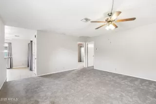 Photo #5: 6801560 Listing 