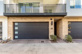 Photo #3: 6801844 Listing