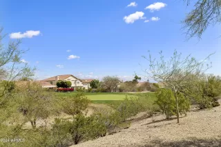 Photo #6: 6801986 Listing 