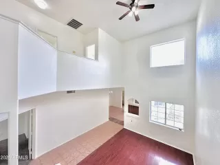 Photo #5: 6802052 Listing 