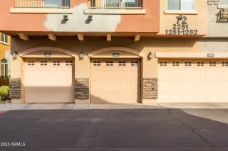 Photo #1: 6802145 Listing