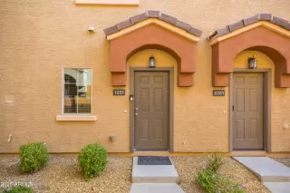 Photo #3: 6802145 Listing