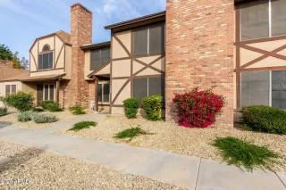 Photo #2: 6802656 Listing 