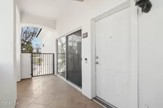 Photo #2: 6802712 Listing