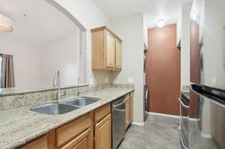 Photo #4: 6802712 Listing