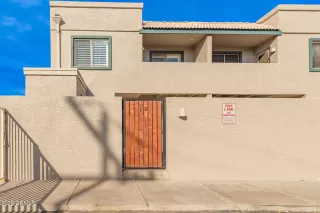 More Details about MLS # 6802881 : 2311 E HARTFORD AVENUE#22