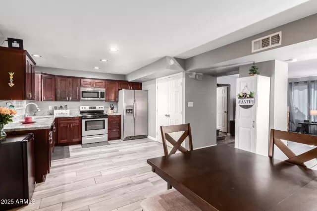 MLS: 6802920 Condo For Sale