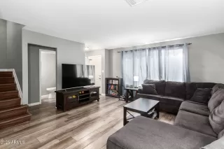 Photo #6: 6802920 Listing