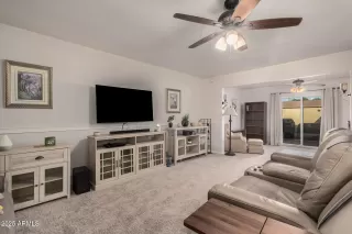 Photo #3: 6803003 Listing 