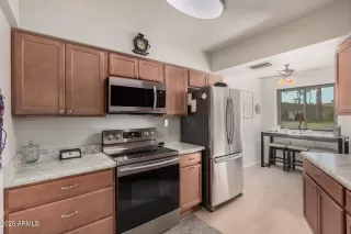 Photo #6: 6803003 Listing 