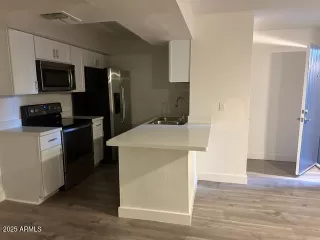 Photo #1: 6803050 Listing 