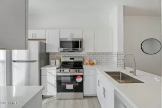 Photo #4: 6803121 Listing 