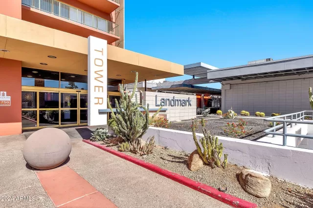 MLS: 6803142 Condo For Sale