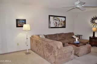 Photo #5: 6803196 Listing