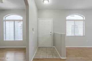 Photo #4: 6803199 Listing 