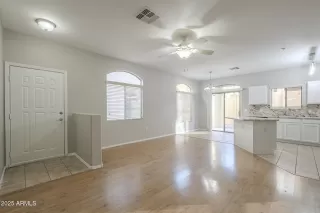 Photo #5: 6803199 Listing 