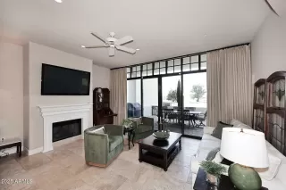 Photo #4: 6803243 Listing