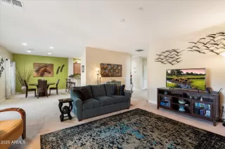 Photo #4: 6803248 Listing