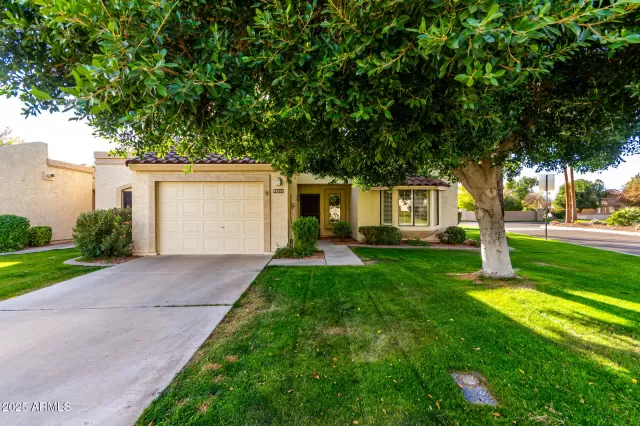 MLS: 6803262 Condo For Sale