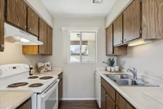 Photo #1: 6803273 Listing 