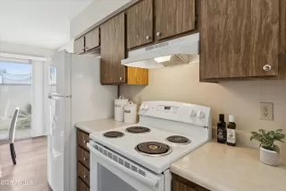 Photo #4: 6803273 Listing 