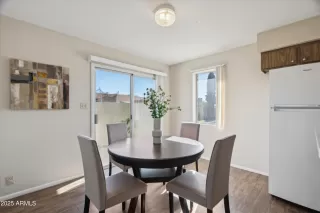 Photo #5: 6803273 Listing 