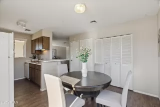 Photo #6: 6803273 Listing 