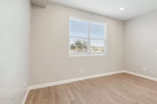 Photo #6: 6803342 Listing
