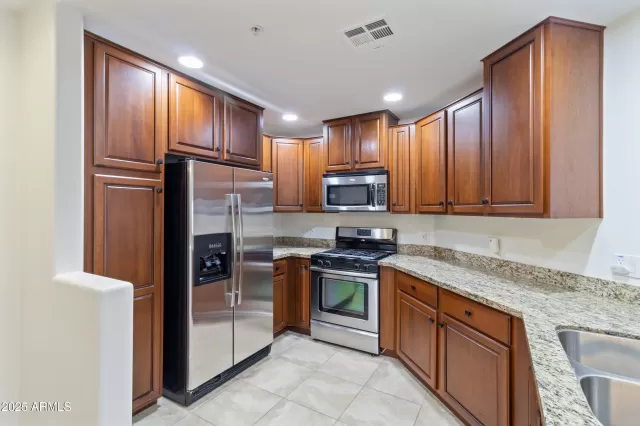 MLS: 6803432 Condo For Sale