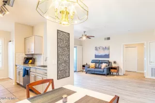 Photo #3: 6803465 Listing