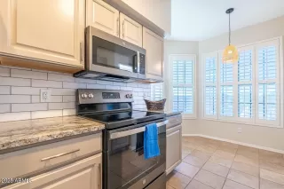 Photo #6: 6803465 Listing