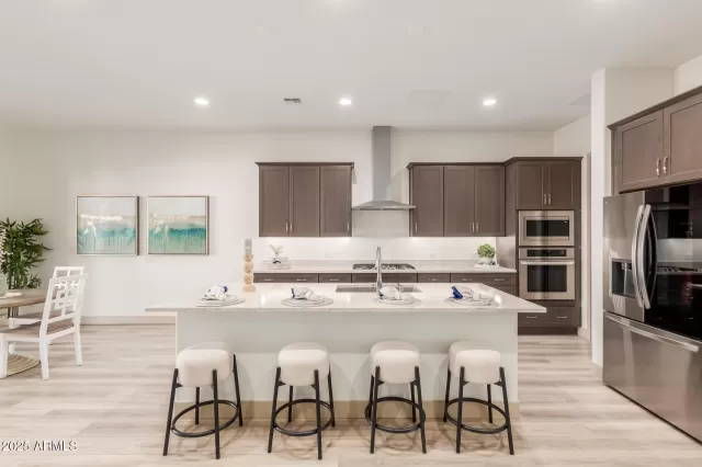 MLS: 6803898 Condo For Sale