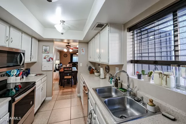 MLS: 6803992 Condo For Sale