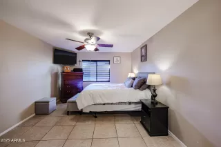 Photo #3: 6803992 Listing