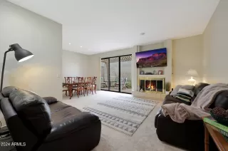 Photo #3: 6804102 Listing 