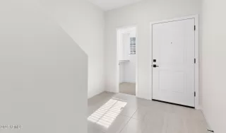 Photo #5: 6804191 Listing