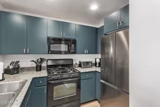 Photo #6: 6804538 Listing