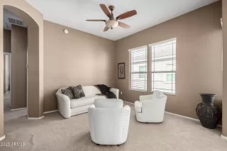 Photo #6: 6804898 Listing 