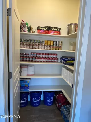 Photo #6: 6804904 Listing